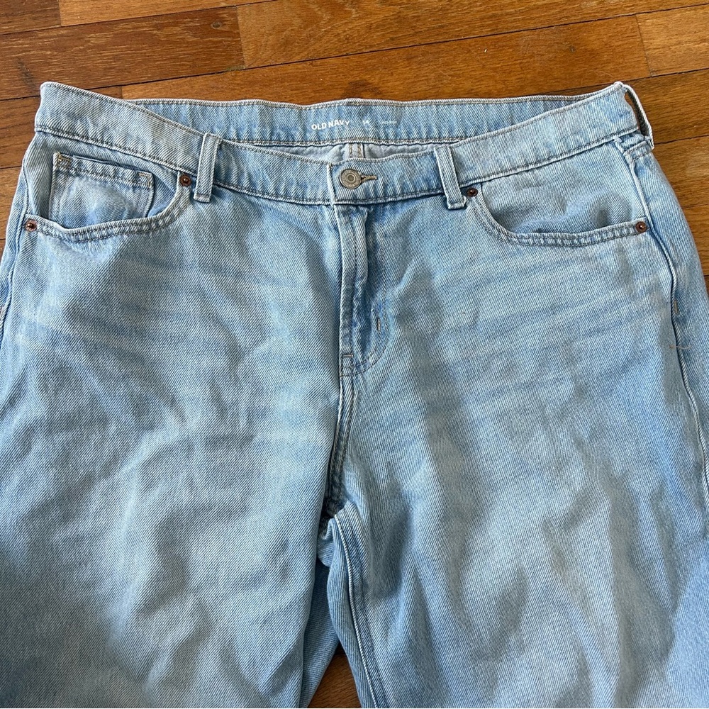 Old navy mid rise straight jeans